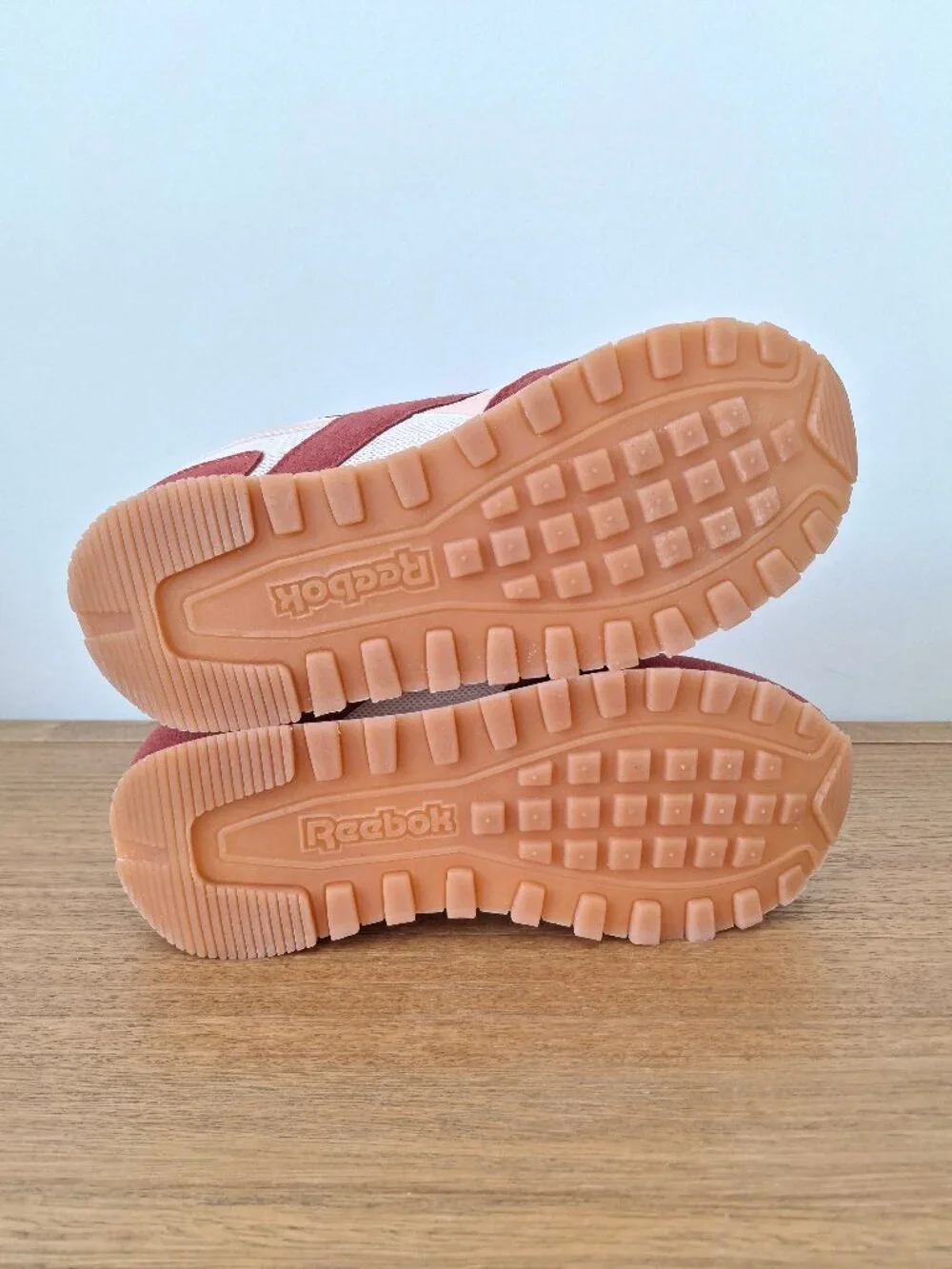 (New) Reebok‎ – Harman Run Double Retro Suede Sneakers (Alabaster) – Women's 7.5